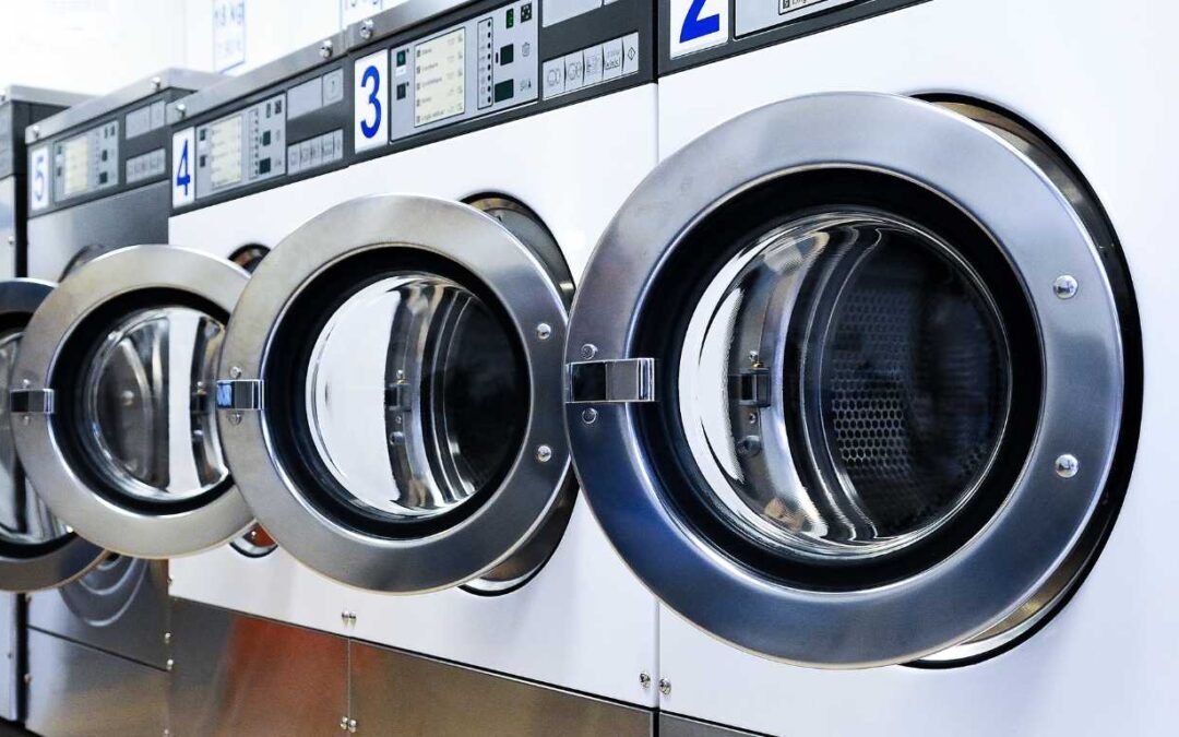 The Best Times to Visit a Laundromat to Avoid Crowds